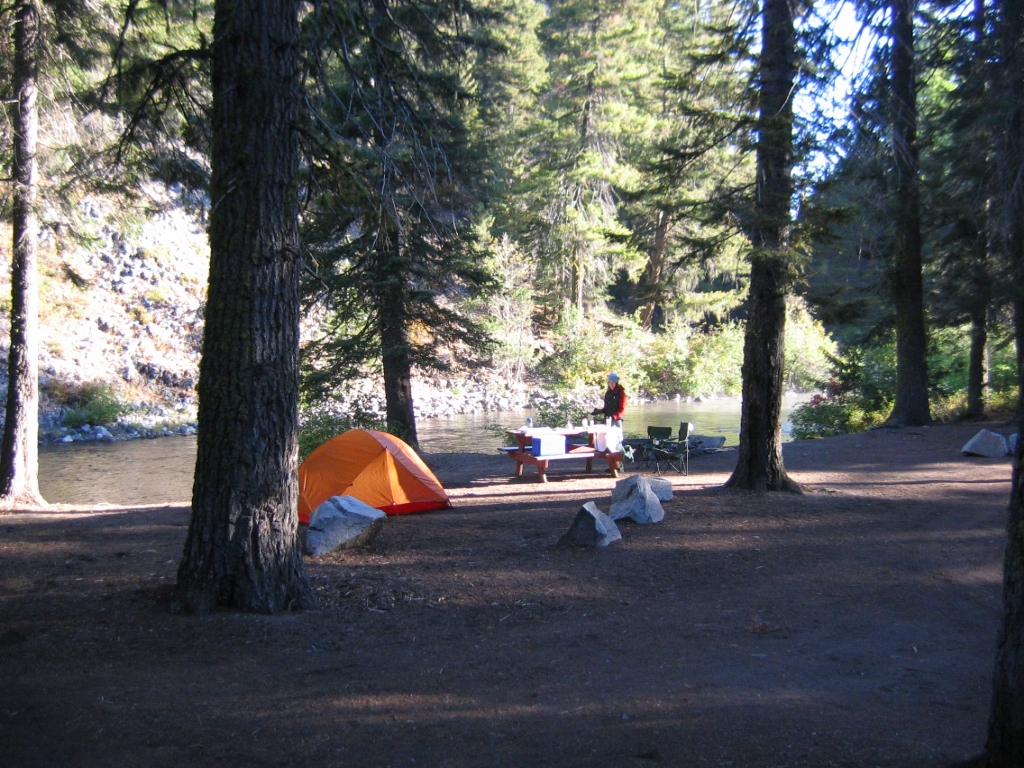 Summer camping at Mt. Rainier