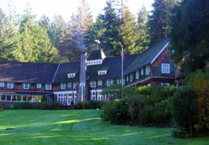 Stay and Play: Lake Quinault